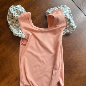 This tribe of three Leo 2T